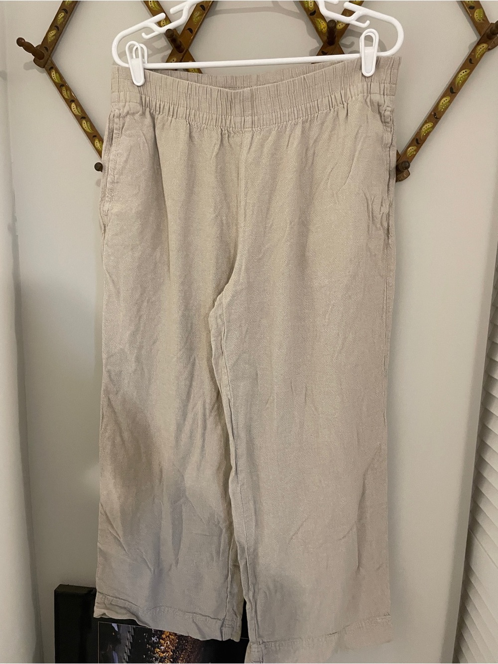 Casual Elastic-Waist Tan Pants